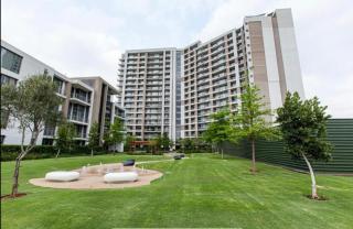 The Capital Trilogy Menlyn Maine Apartments 913 - 1