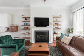 Liberty House - 3BR, Downtown, Easy Parking - 8