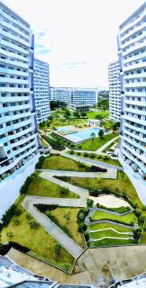 Cozy Oasis, Mountain + Skyline View, Free Pool - Manila - 9