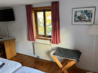Hotel & Landgasthof Zur Sonne - - 8