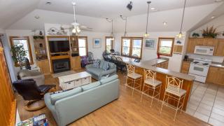 OL1, Wild and Wonderful-Oceanside, Close to beach, private pool, Hot Tub - Corolla - 7