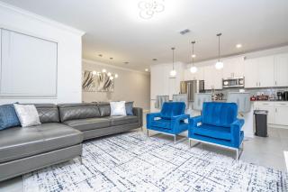 4BR Townhouse Storey Lake Private Pool BBQ - Kissimmee - 9