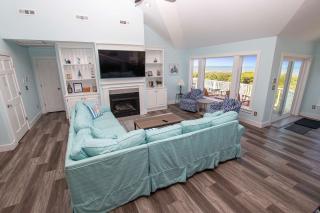 OL76, Corollabunga, Oceanfront, Theater, Rec Room, Ocean Views, Pool! - Corolla - 8