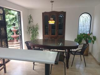 Casa campestre con terraza para 10 - San Lucas - el Poblado - Medellín - 2