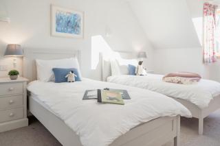 Oak Cottage - Seasgair Lodges - 8