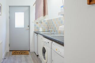 Oak Cottage - Seasgair Lodges - 4