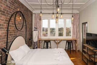 Heart of the City Center Lux Apartment with View - Sofia - 2