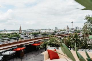 Wasserturm Hotel Cologne, Curio Collection by Hilton - 1