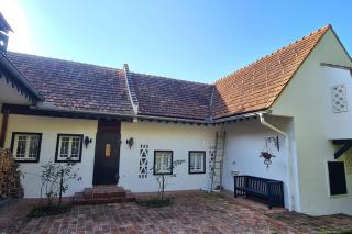 Einzigartiger Vierkanthof - Loipersdorf bei Fürstenfeld - 3