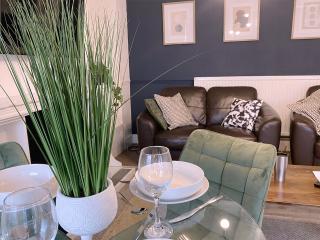 Business and leisure accommodation Wolverhampton - Bilston - 4