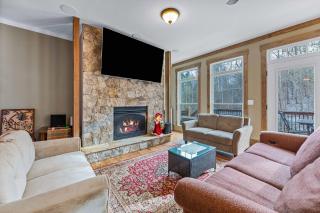 Sanctuary House - a Wooded Retreat - Hot Springs - 0