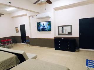 Amplia habitación 3 camas Z/C Goya - Tampico - 4