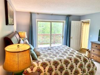 Bretton Woods Townhome, Views, 1Gig WiFi, Spacious - 3