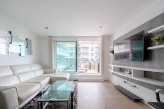 Central 2BD Flat w River View Balcony - Vauxhall! - Londra - 9