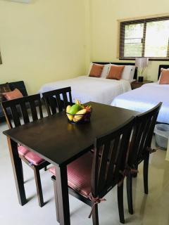 Summer House,shared pool, private bathroom and kitchen - Ban Phlu Yai - 1