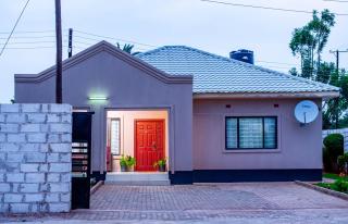 Your home away from home - Lusaka - 6