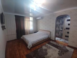 Комфортная квартира для 2х персон - Bishkek - 0