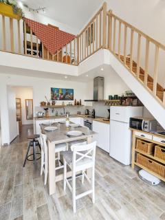 Le Woody Lodge, Large cottage with wooden deck and chalet with garden view next to Fontainebleau Forest - Achères-la-Forêt - 3