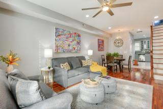 Trendy Baltimore Townhome 2 Mi to Downtown! - Baltimore - 6