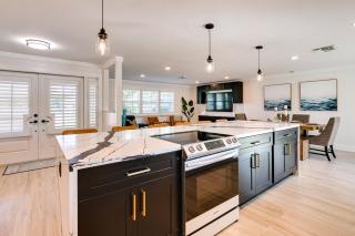 Waterfront Fort Myers Home Private Pool and Dock - 3