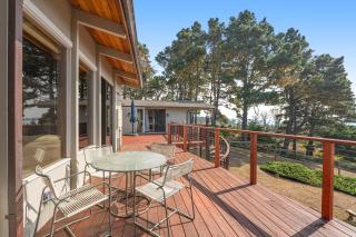 Rosemary's Retreat - Mendocino - 3