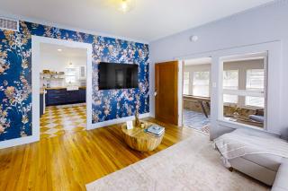 Blue Haus - Johnson City - 5