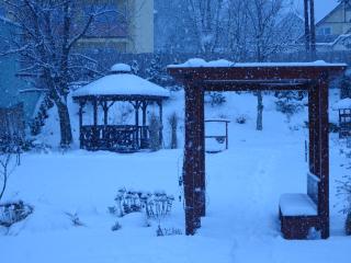 family friendly apartment 3 adults plus child - 7