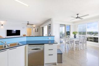 Seaside Serenity Tranquil Retreat in Scenic Cullen Bay - Larrakeyah - 4