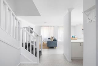 Port Stephens Spacious Townhouse - Salamander Bay - 4