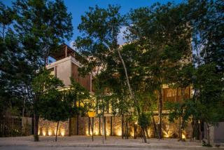 Beyond Amazing 3BD 2BR/ Balcony - 8