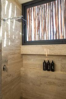 Beyond Amazing 3BD 2BR/ Balcony - 7