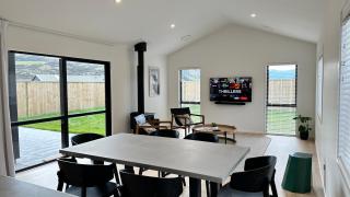 Remarkable Stay with Mountain View’s - Frankton - 8