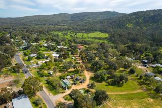 Eldorado Caravan Park - 5