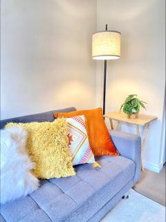 FREE PRIVATE PARKING! Oakley House and Garden! FULLY EQUIPPED 4 Comfy Beds - Corby - 3