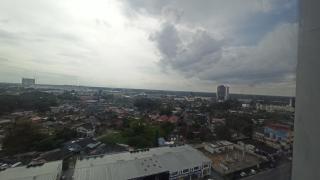 Zulanie Suite Troika Residence, SPACIOUS AND COZY WITH POOL, Free Wifi & Netflix in Golden Triangle of Kota Bharu - Kota Bharu - 4