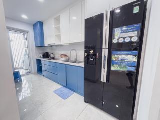 SUNRISE CITY APARTMENT DISTRICT 7 HCM, 3 BEDROOMS - 6