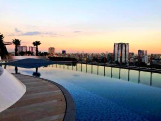 SUNRISE CITY APARTMENT DISTRICT 7 HCM, 3 BEDROOMS - 9