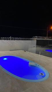 Casa amarela cantinho de lazer - 0