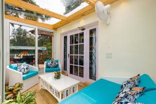 Westwood Villa by VEO, StayVista - 3BHK with Bonfire & Lawn - 6