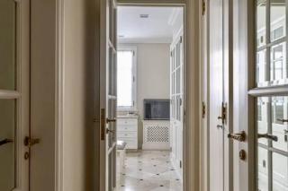 Belle Epoque Style Apartment Entire floor on the most sofisticated avenue of the city - Buenos Aires - 7