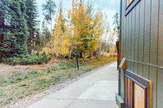 Fraser's Mountain Fantasy - 7