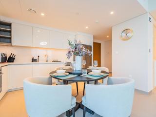 Spectacular 2BR in Downtown Views II - Dubai - 7