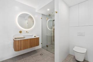 Beachside Bliss on Palm Avenue - Hosted by Coastal Letting Co. - Gold Coast - 3