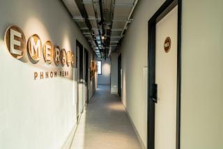 Emerald Hotel Residence - 4