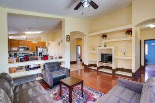 7 Mi to Chase Field Phoenix Home with Patio! - Phoenix - 8