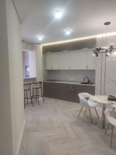 КВАРТИРА С ЕВРО РЕМОНТОМ В ЗОЛОТОМ КВАДРАТЕ - Almaty - 4