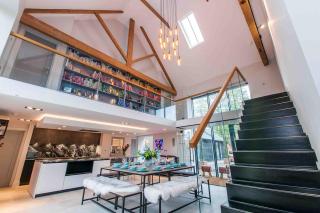 Luxury, Modern barn with hot tub - Lyminge - 0