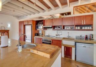 Zebula Golf and Wildlife Estate - Dusk Till Dawn Pax 13 - Moi Signature Luxury villa - 3