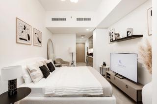 Modern studio in Azizi Riviera - Dubai - 2