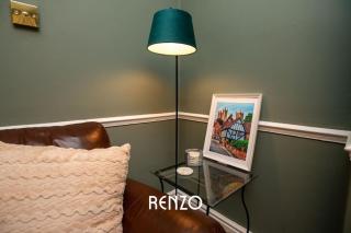 Cosy and Inviting 3-bed Home in Lincoln by Renzo, Stunning Design, Close to Lincoln Cathedral! - Lincolnshire - 6
